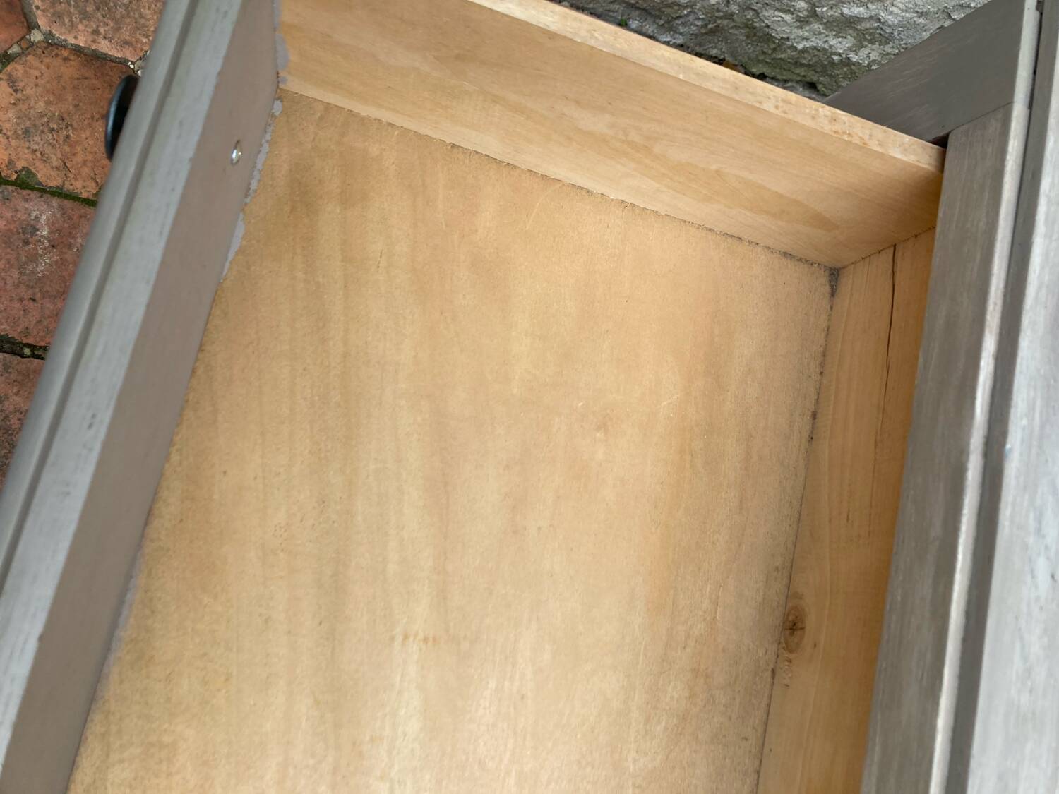 Vintage chest of drawers