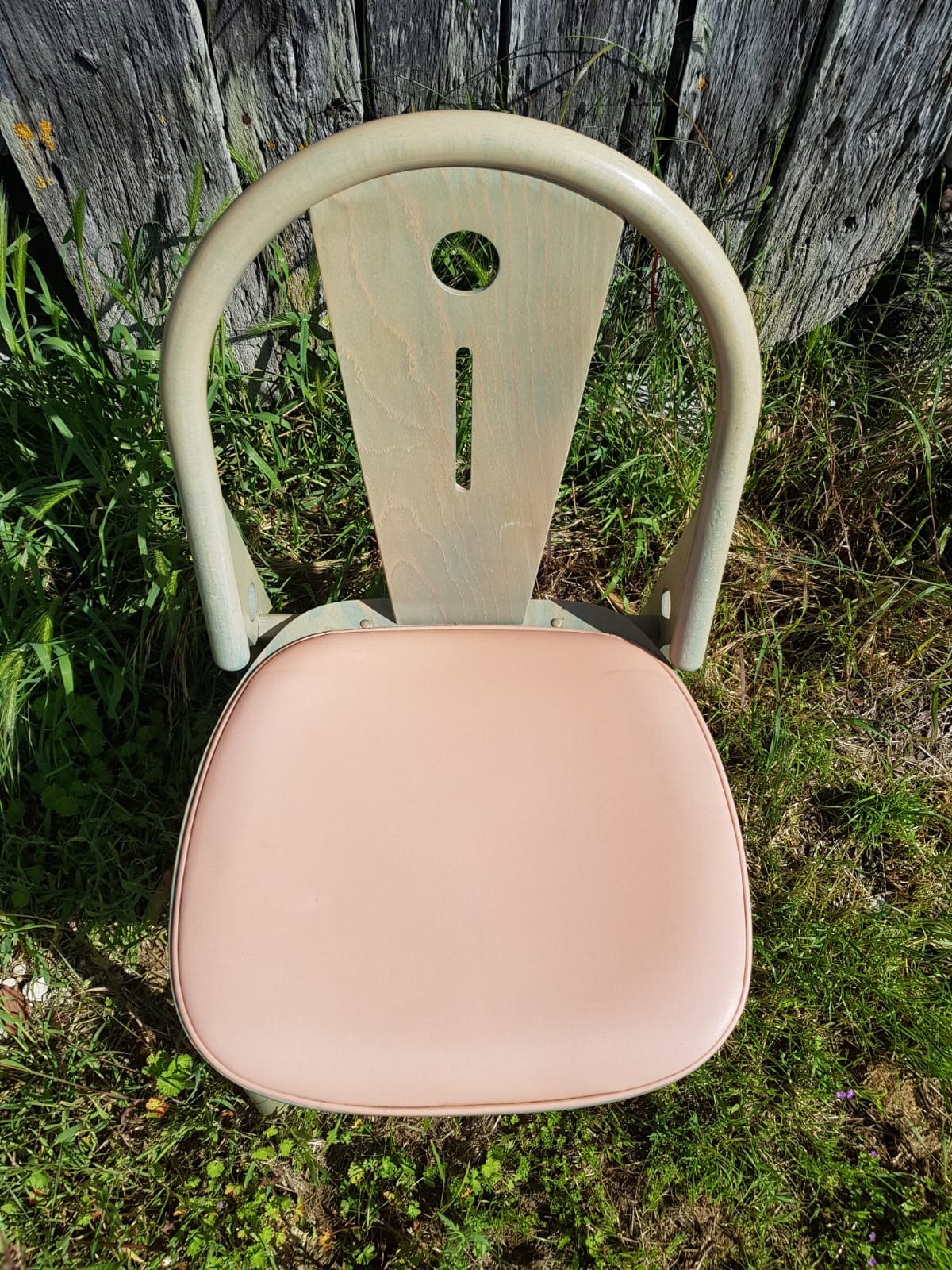 Série de 6 chaises Baumann bois vert avec assise galette clair années 80 vintage
