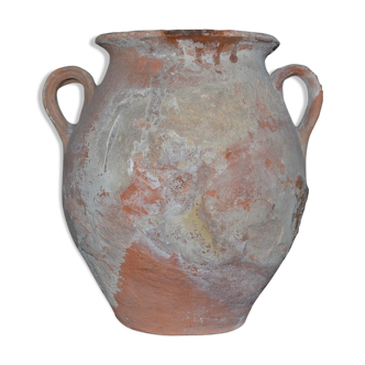 Terracotta salt pot