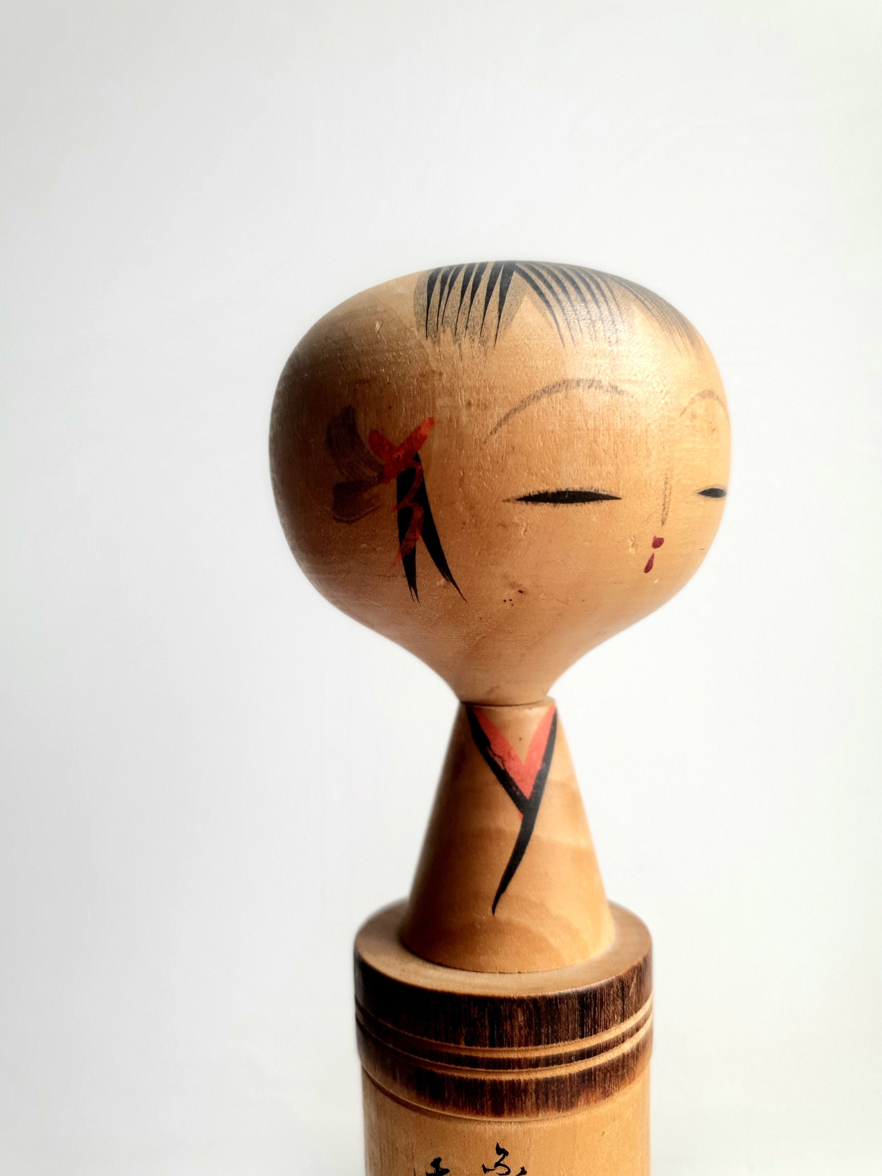 Kokeshi doll poupée japonaise