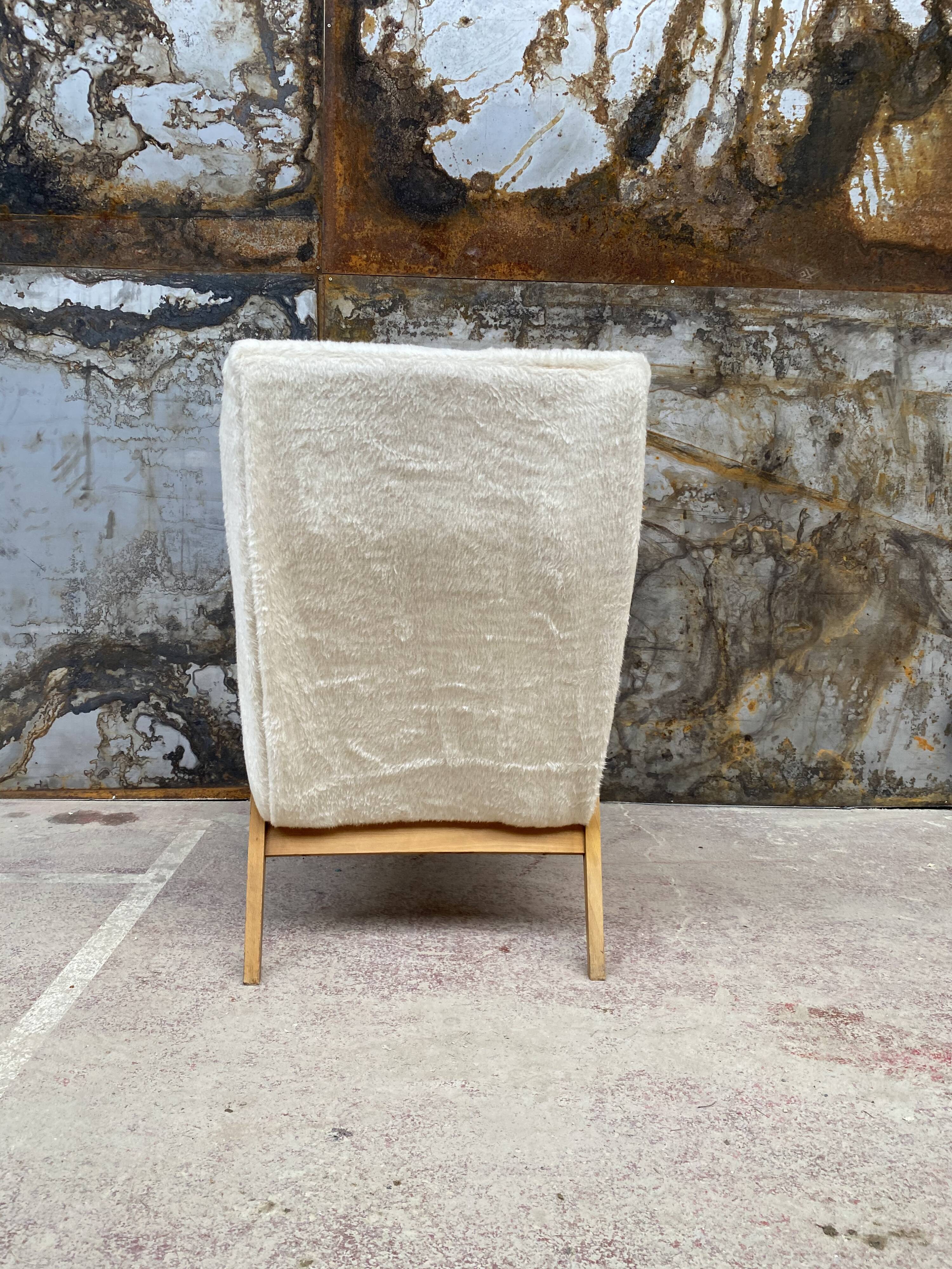 Scandinavian armchair compass feet