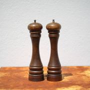 Marlux large model salt and pepper shaker, vintage wooden pepper mill and salt shaker