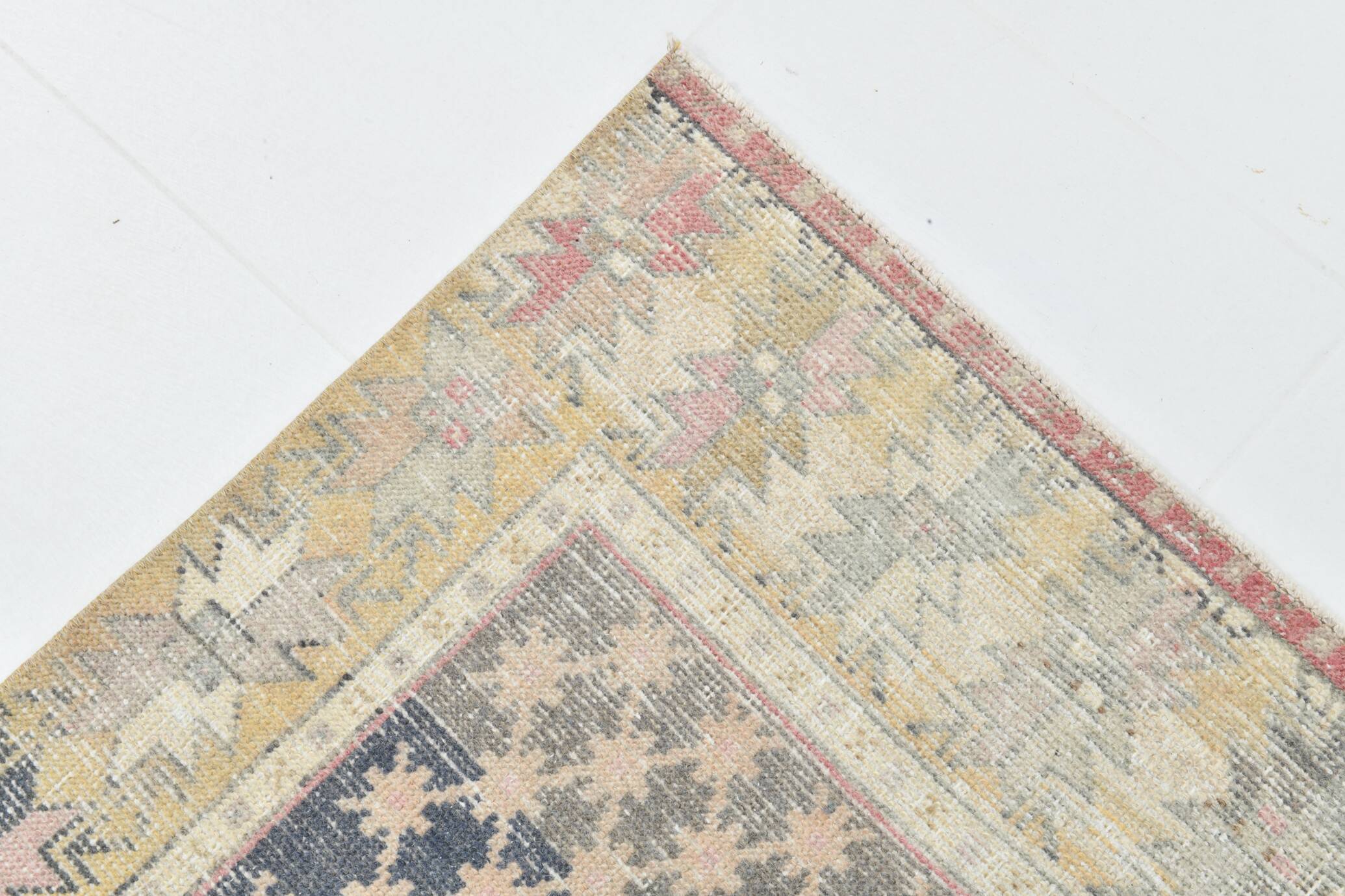 4x8 Red & Yellow Small Persian Rug, 118x270Cm SK 17615