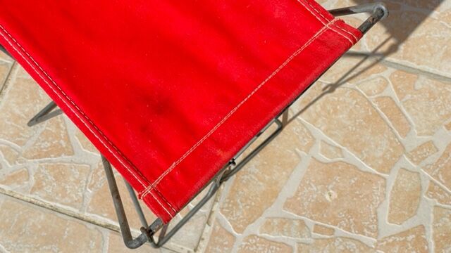 Folding nomad stool from camping rouge