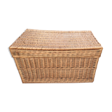 Wicker trunk