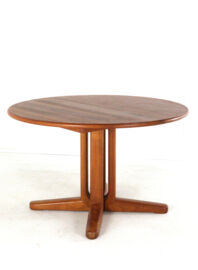 Danish round 2x extendable dining table 'Sindal' - teak