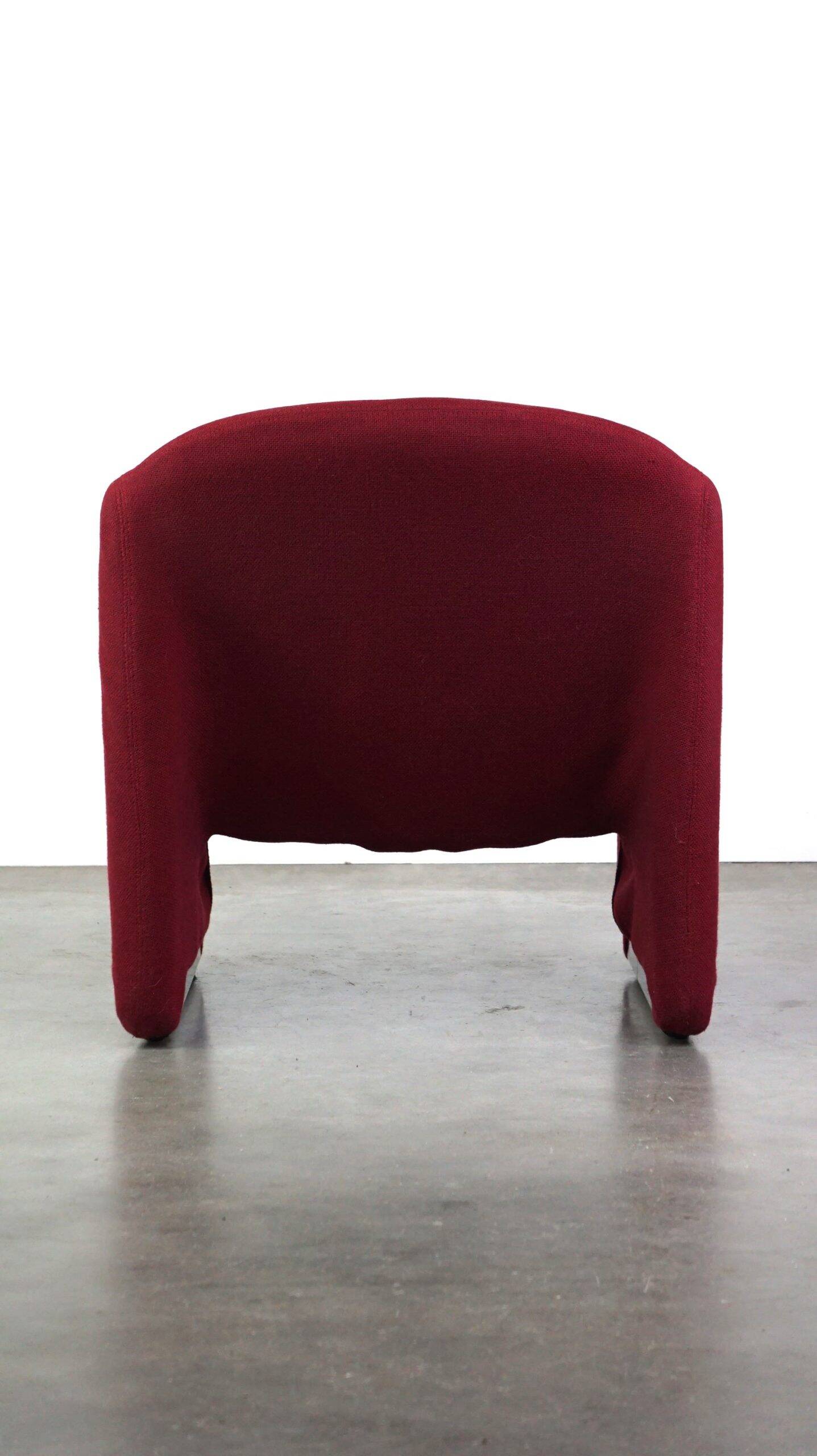 Vintage Artifort design armchair model