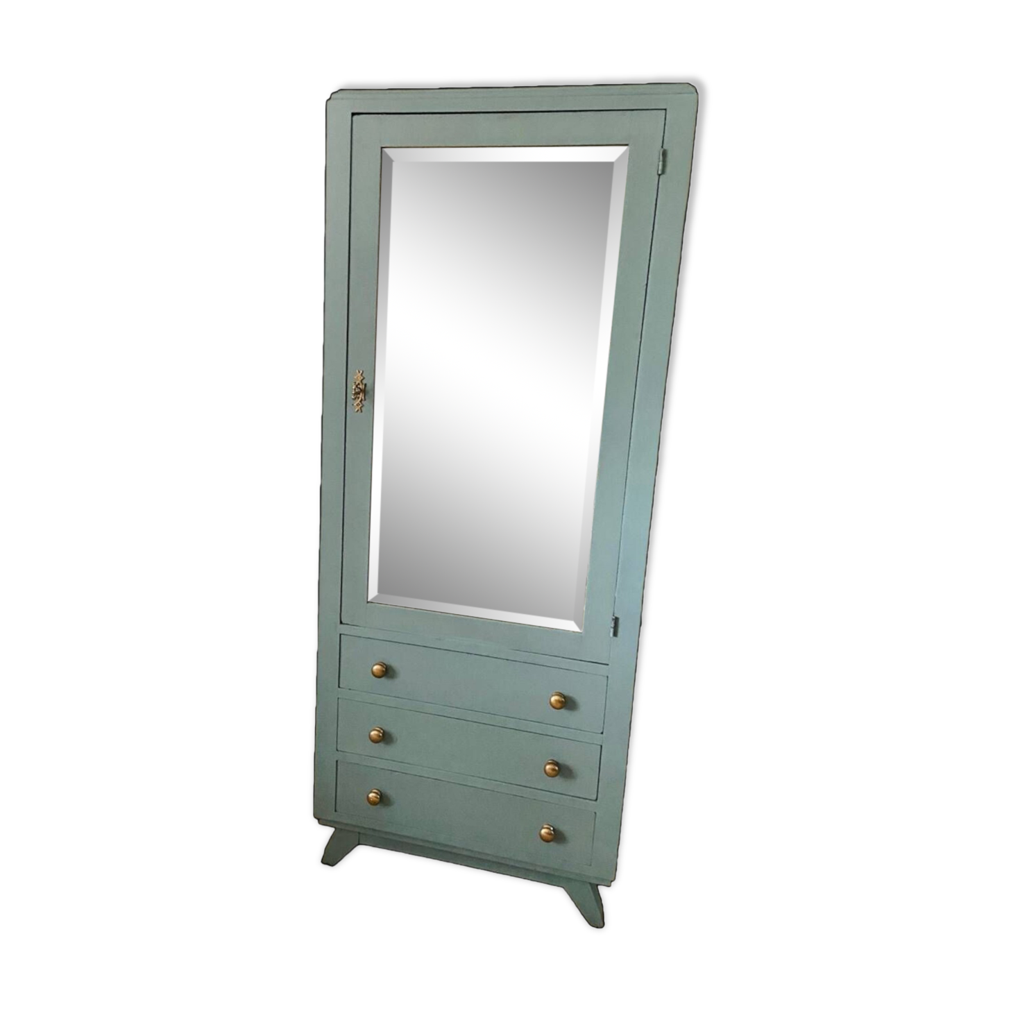 Vintage Parisian wardrobe