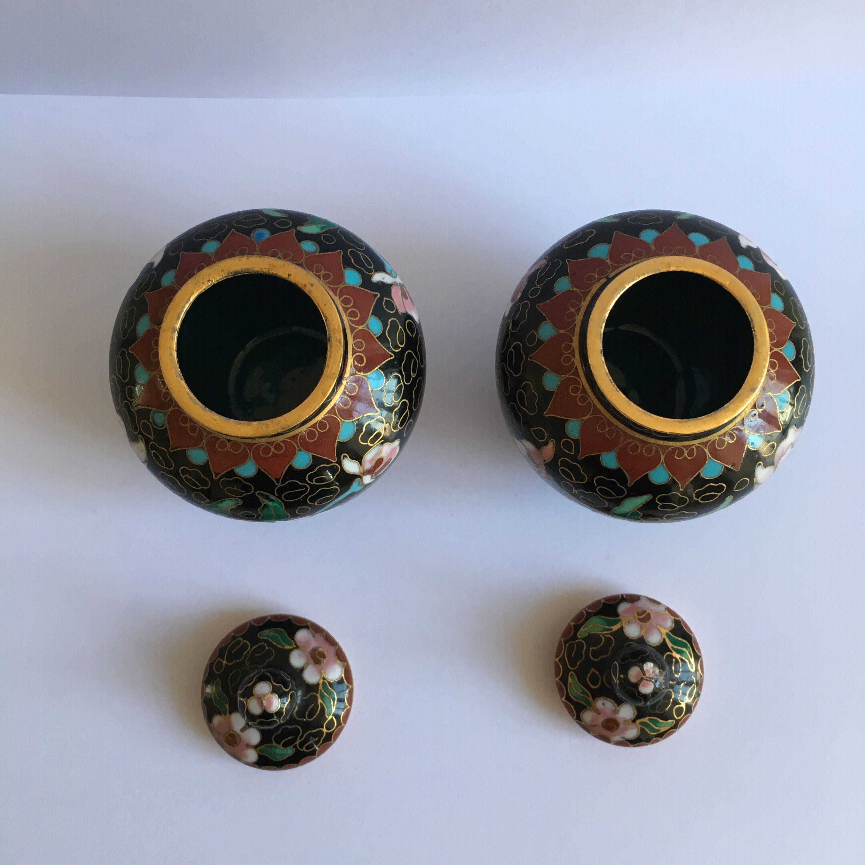 Pair of small Chinese box partitioned enamels