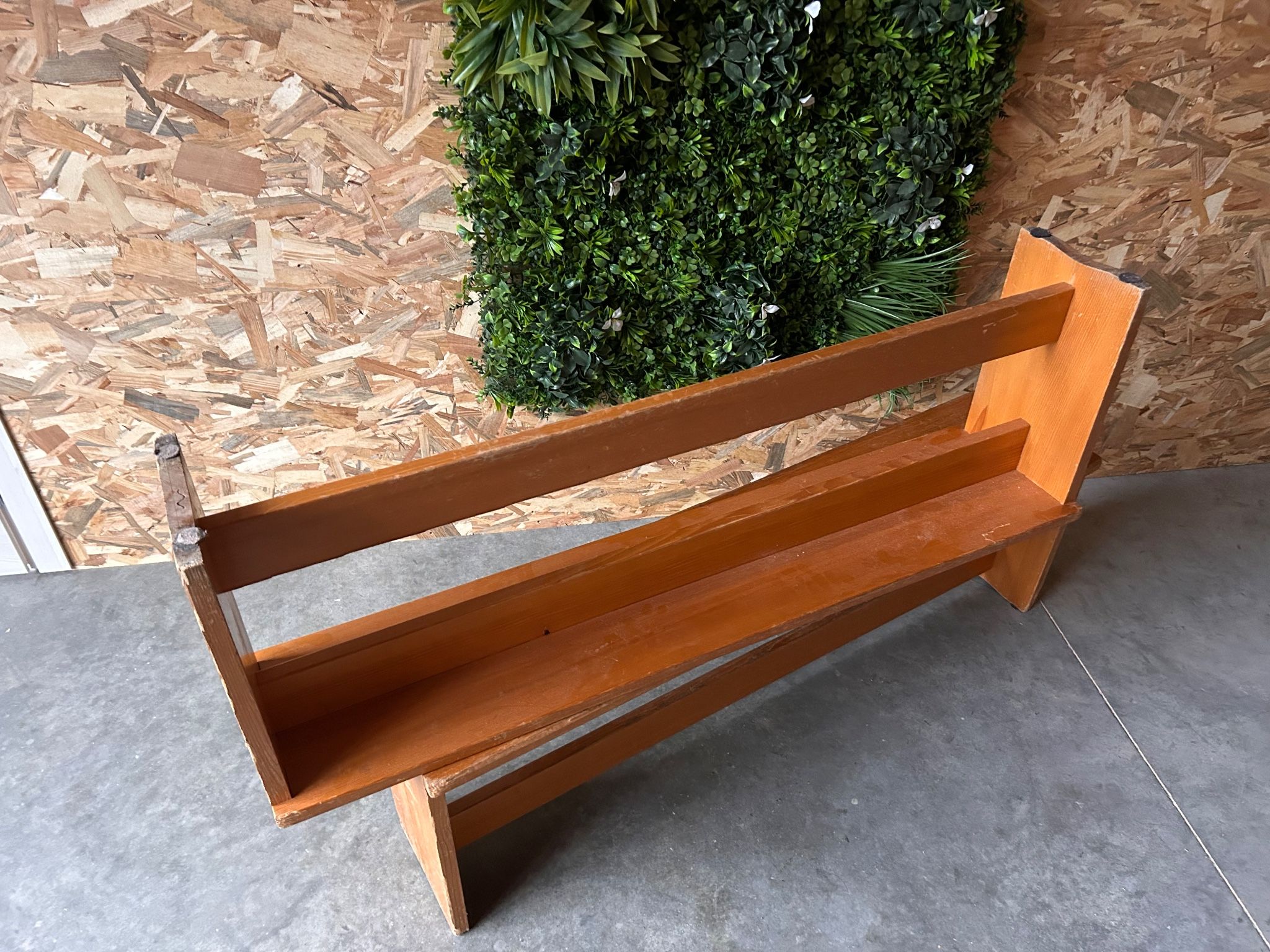 pair of benches the arcs house regain