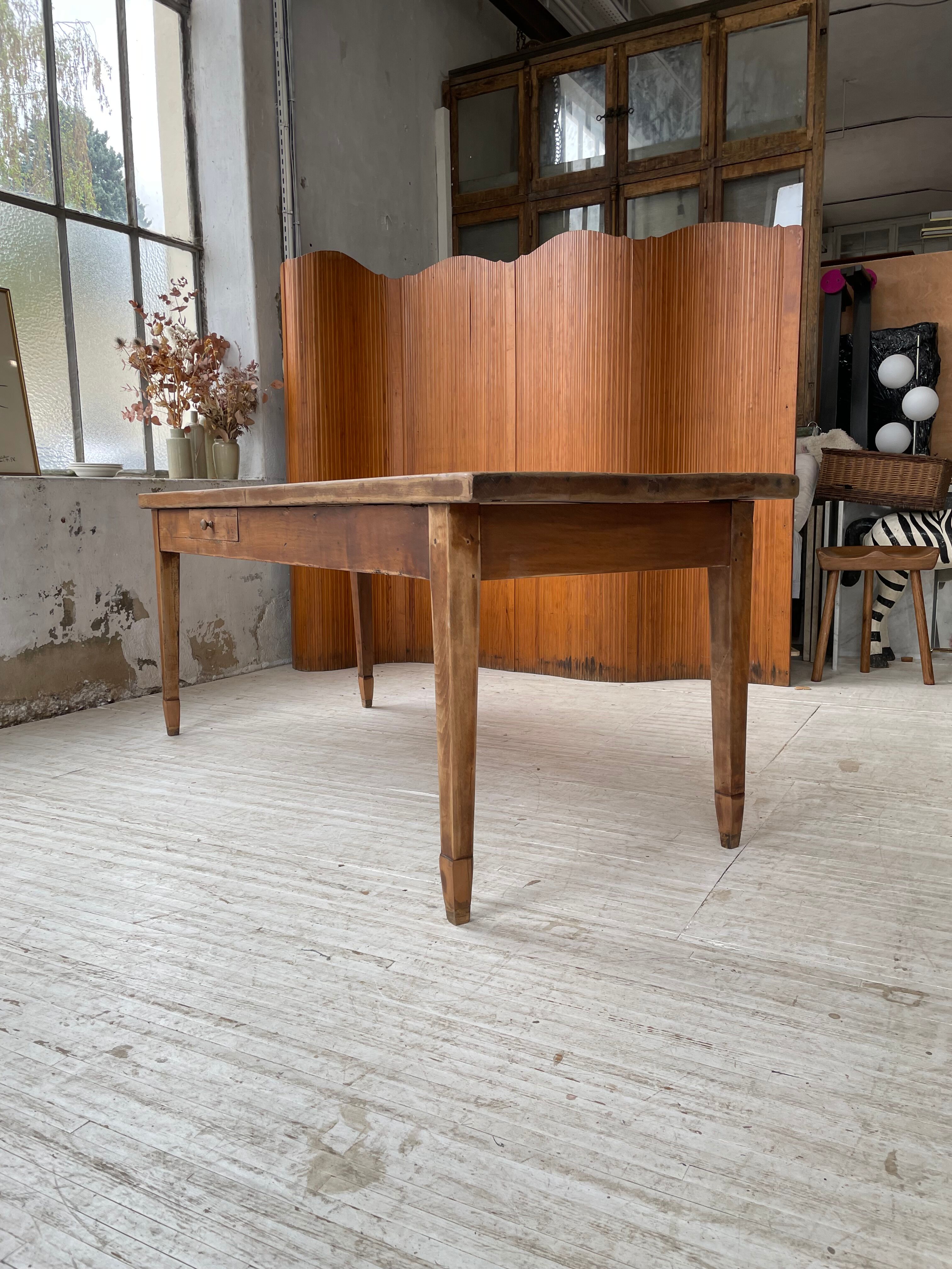 Farmhouse table in oak and walnut 2m