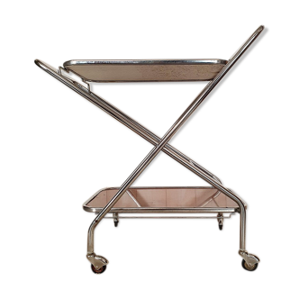 Folding service on formica wheels