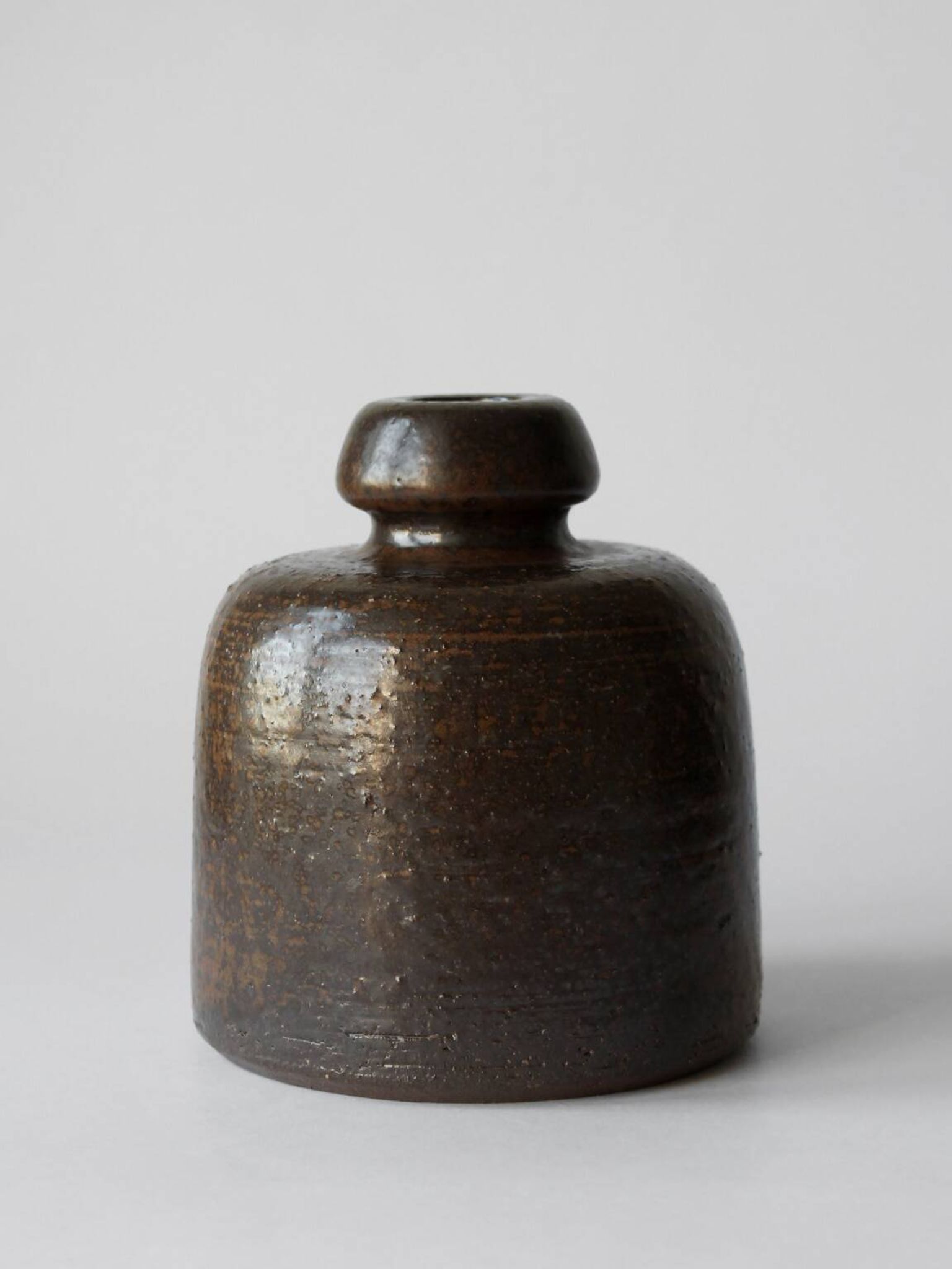 Vase en céramique moderne du milieu du siècle de Rudi Stahl