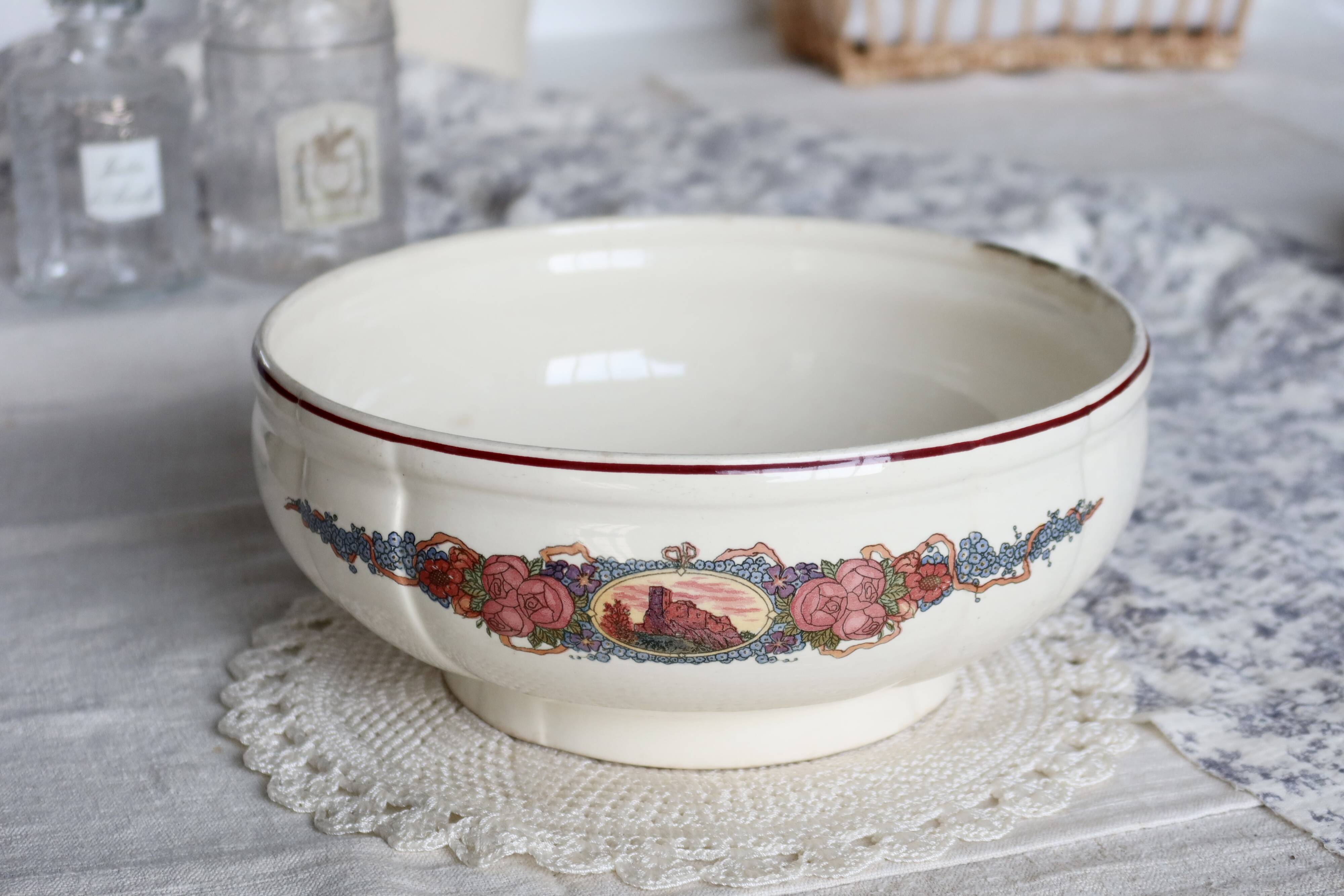 Vintage Sarreguemines earthenware salad bowl - Obernai decor