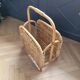 Porte-revues vintage en bambou et rotin