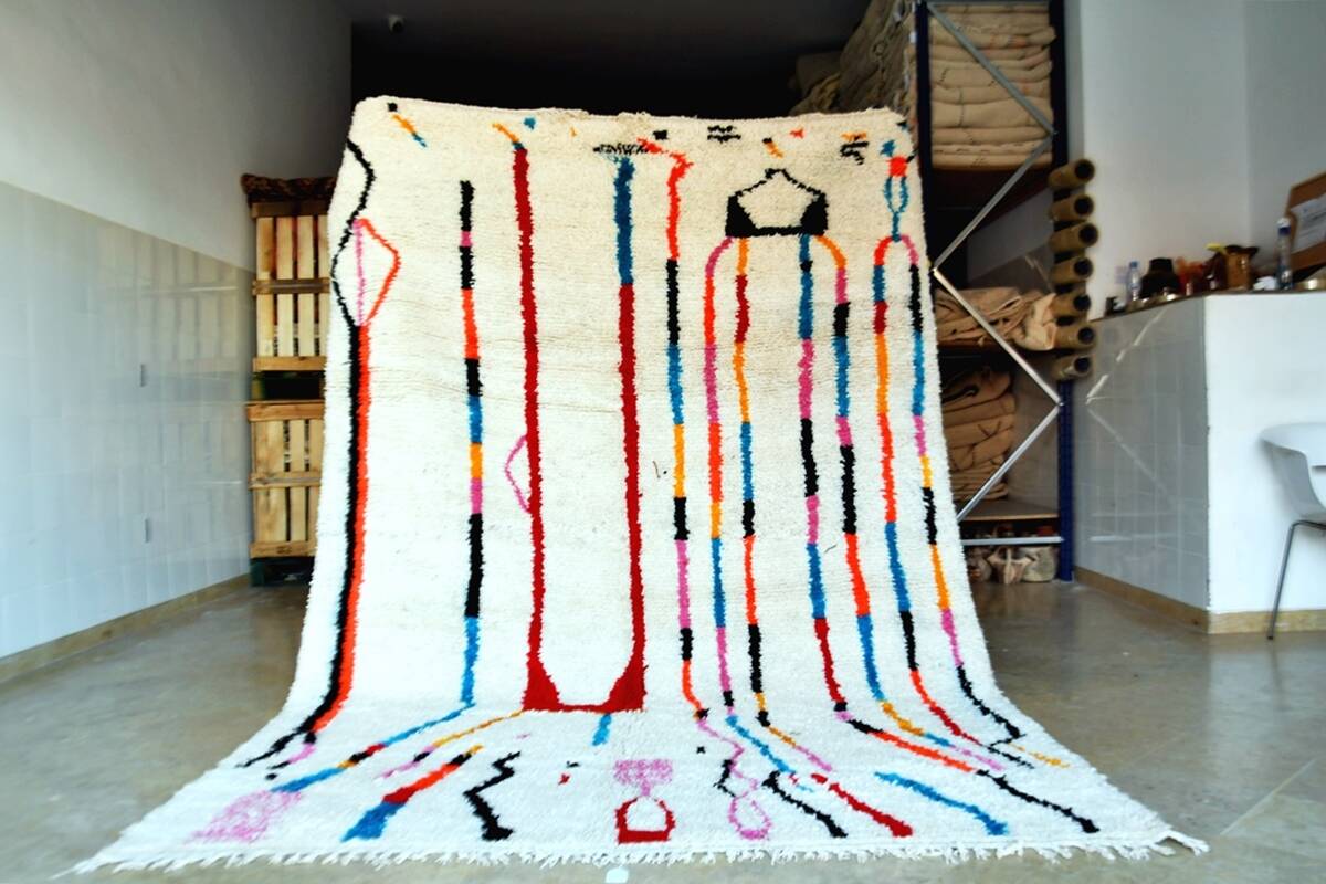 Azilal Moroccan Berber rug 297 x 196 cm