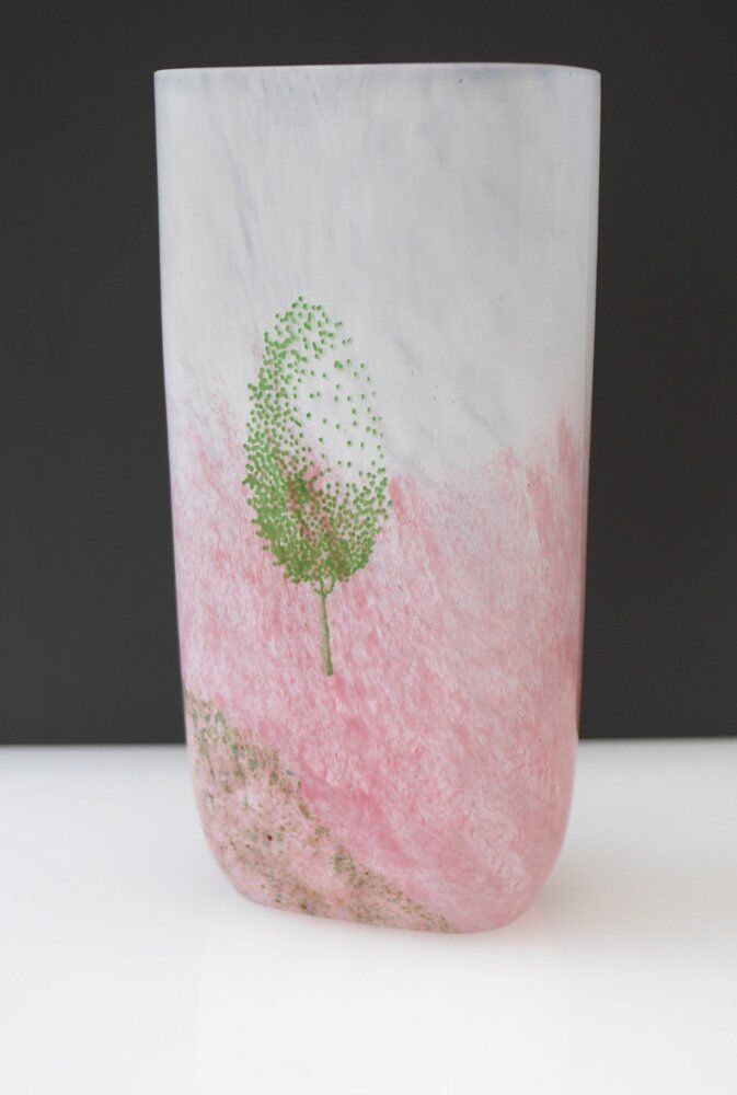 Scandinavian glass art vase known as May by Kjell Engman for Kosta Boda, 1980s