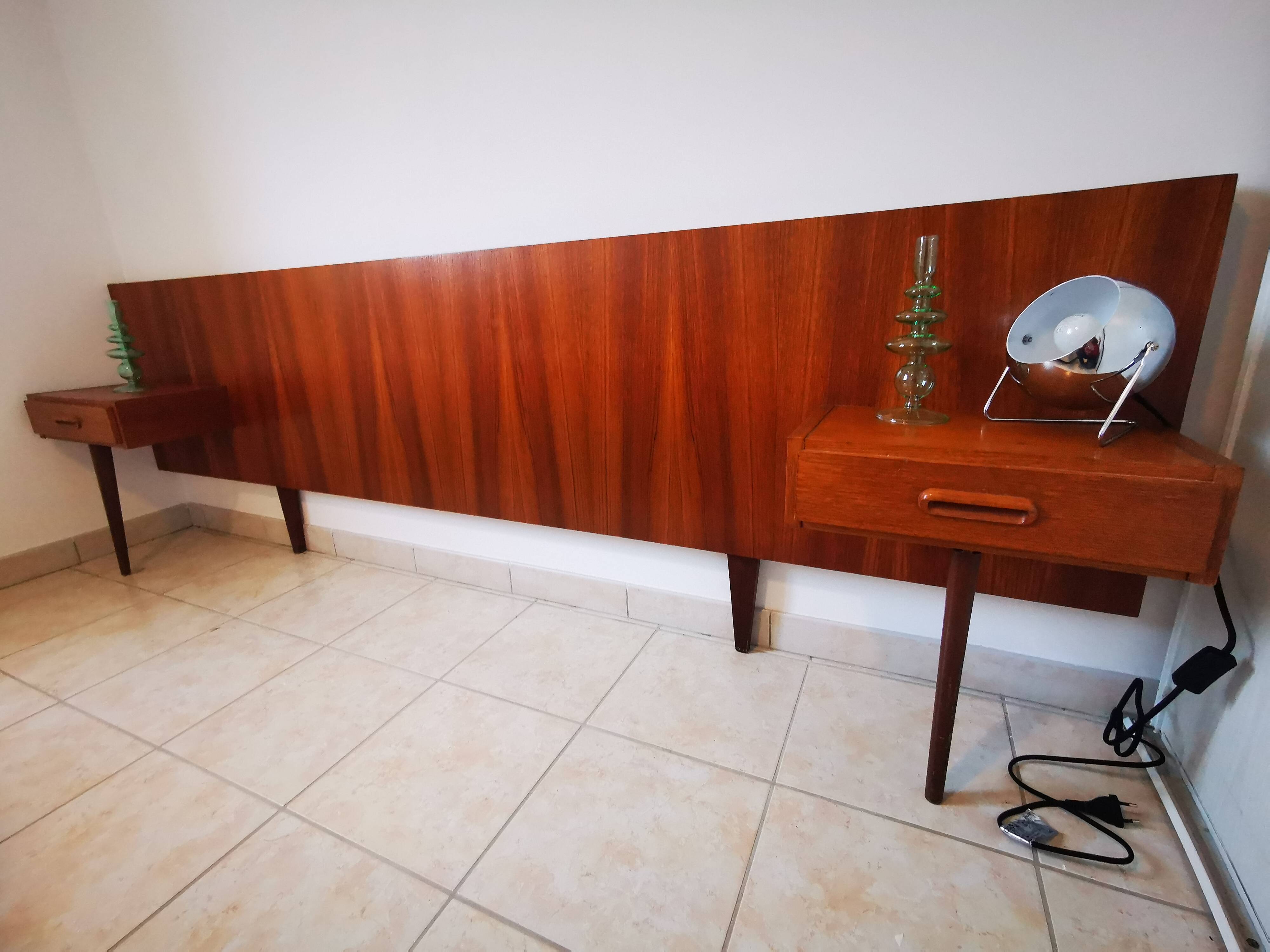 Scandinavian teak headboard – 1960s – Integrated bedside tables