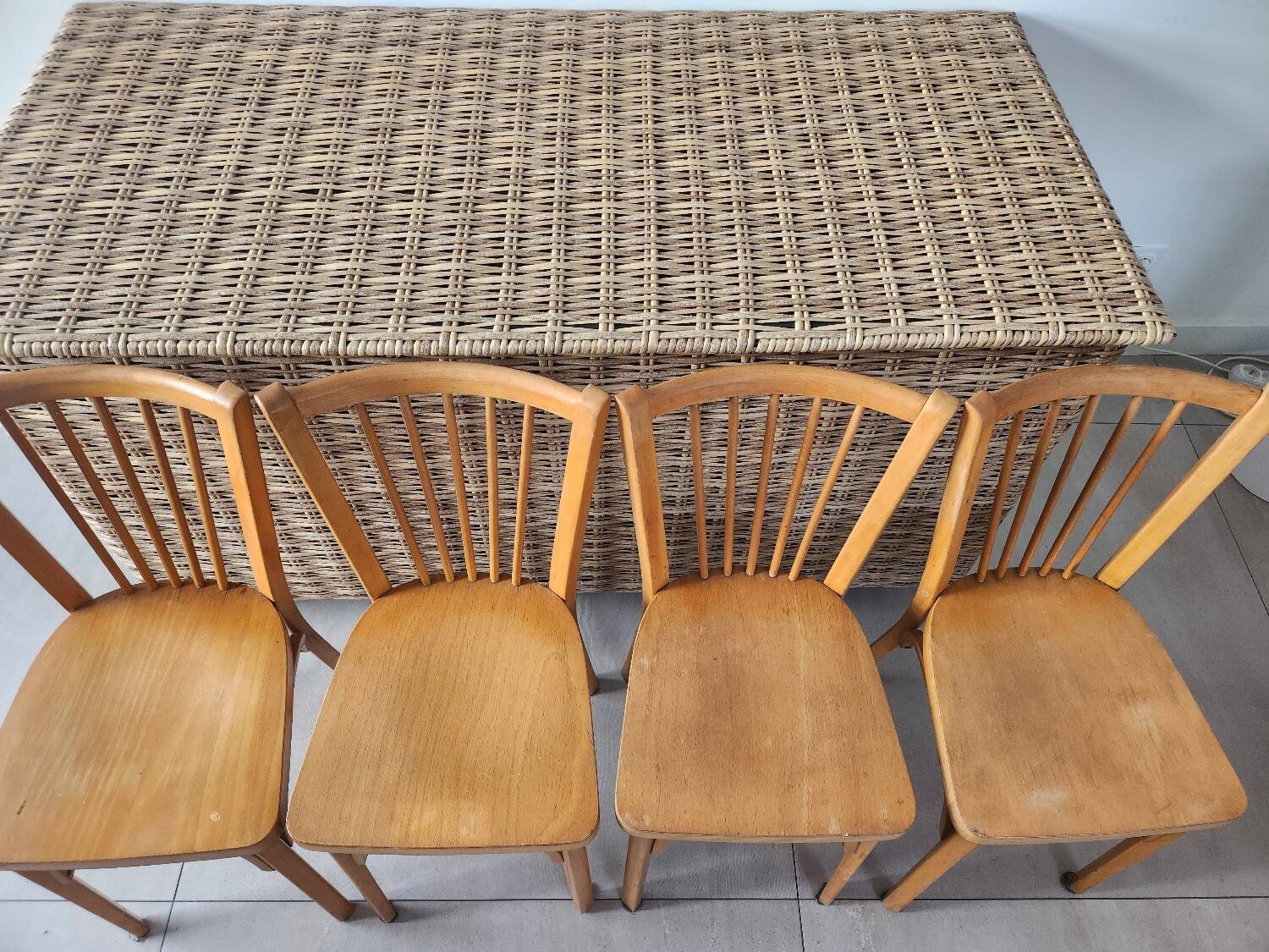 Baumann chairs