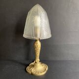Art Nouveau table lamp in gilded bronze and molded pressed glass globe