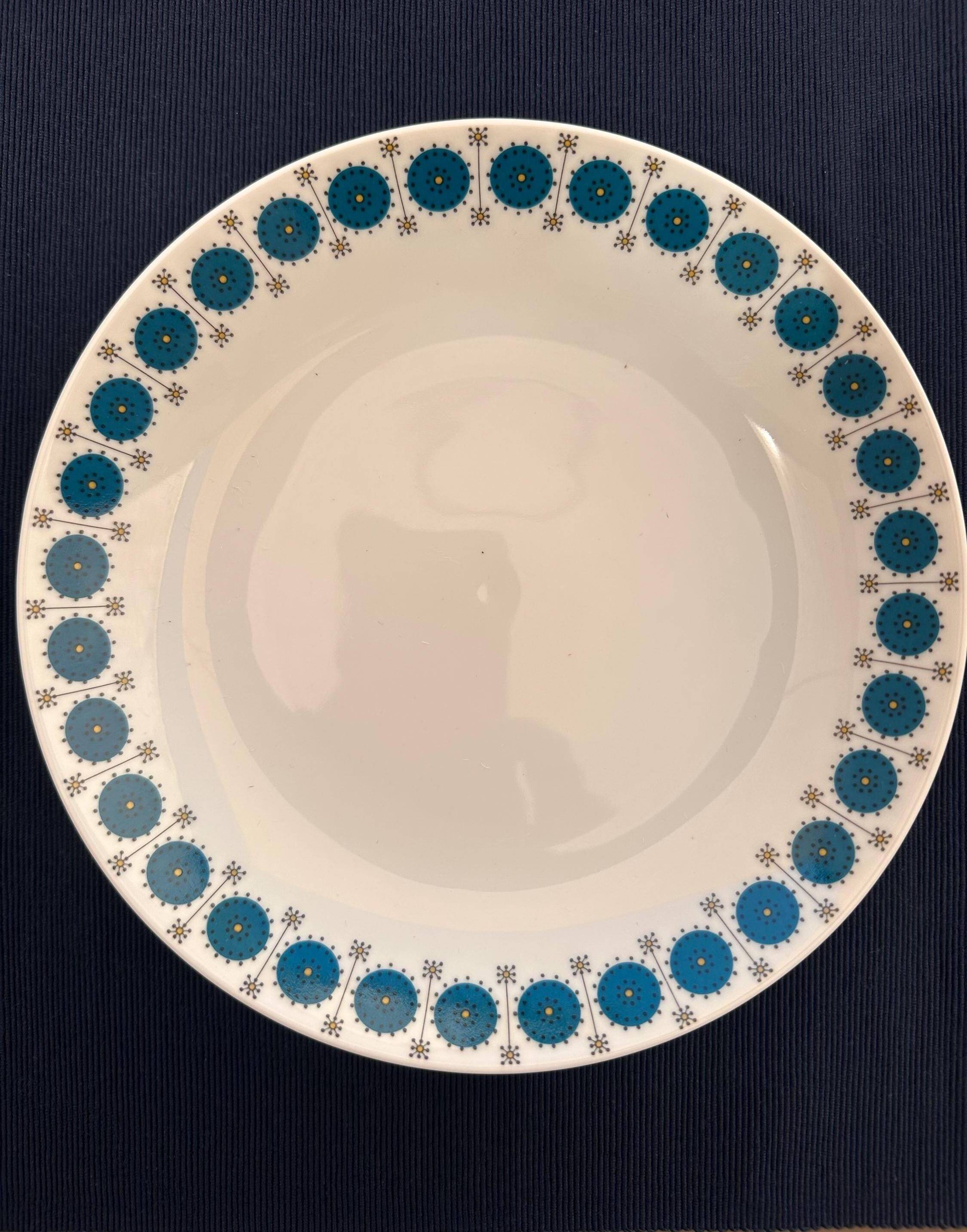 Set of 6 vintage Thomas Germany deep plates – Geometric design year