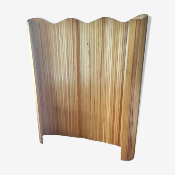 Baumann-style wood screen