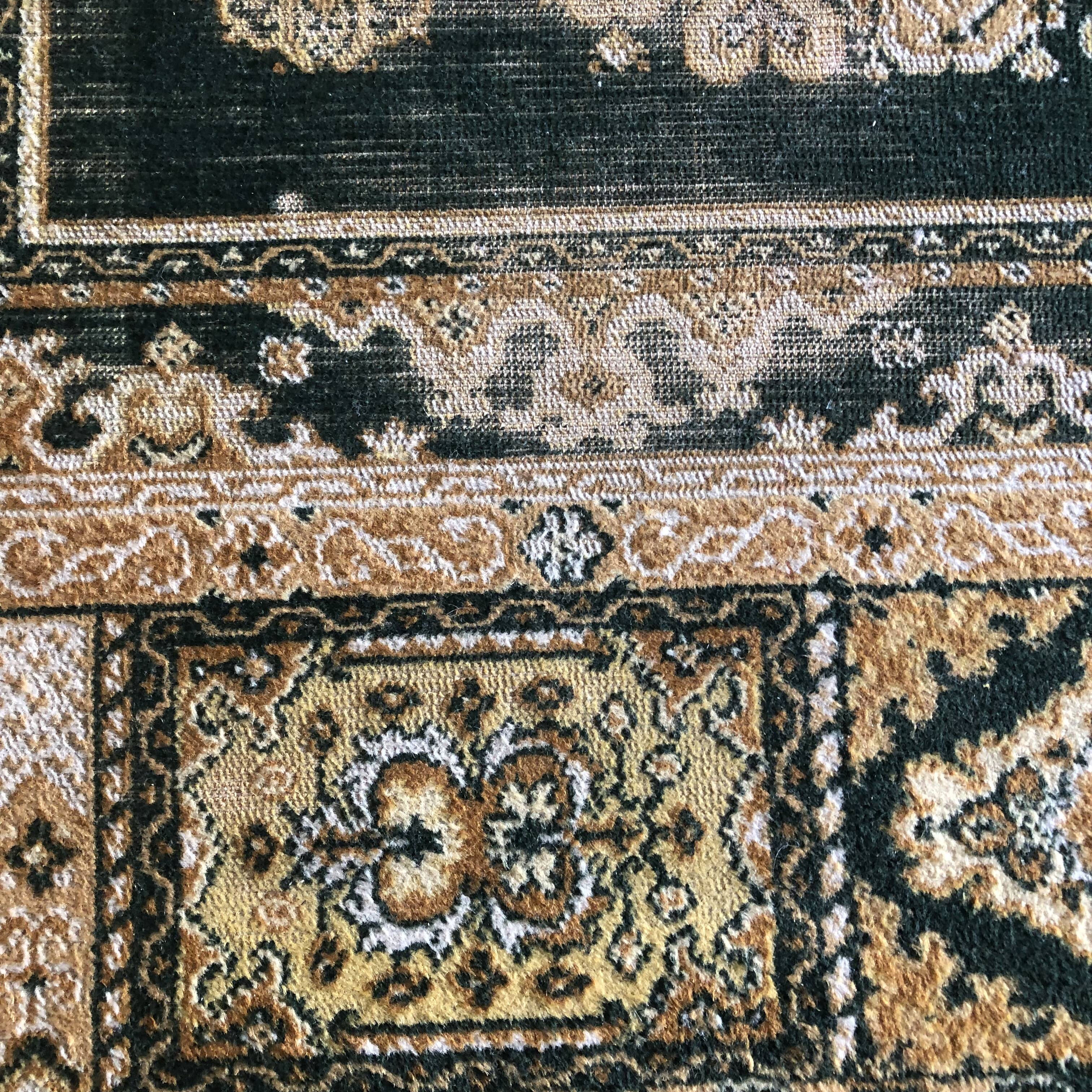 Oriental carpet 169x236, dominant gold and green