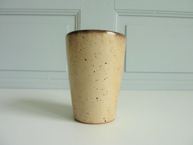 Sandstone cup