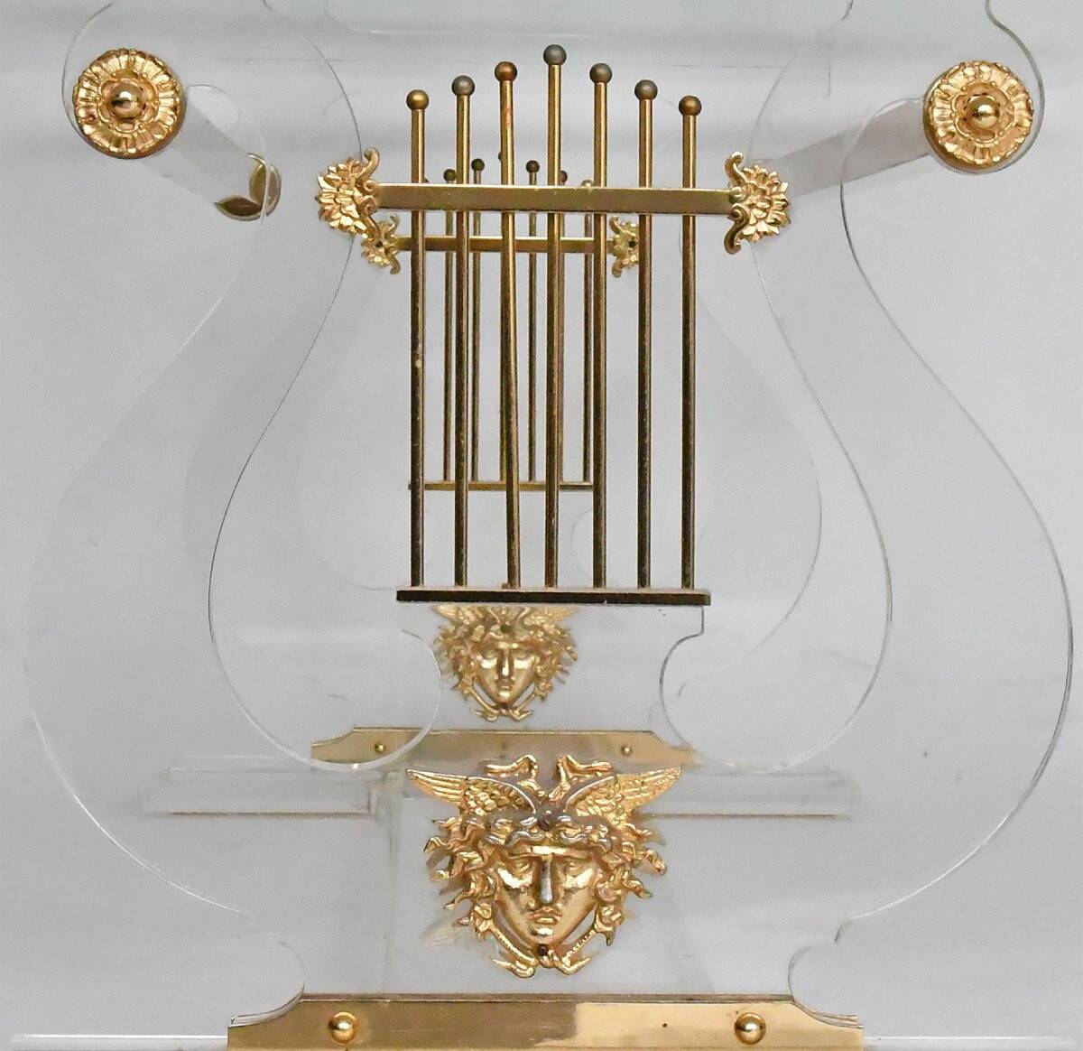 Table basse de style Hollywood Regency
