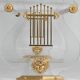 Table basse de style Hollywood Regency