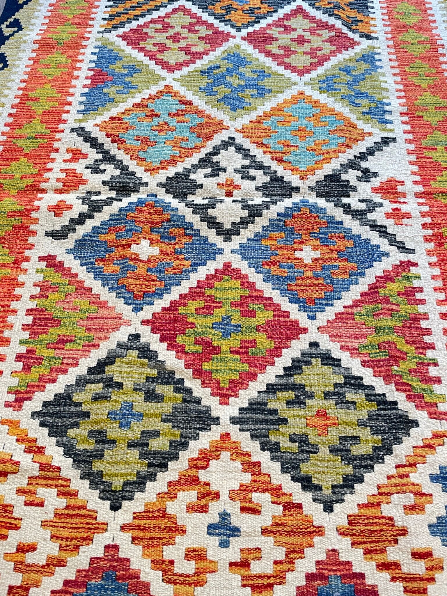 Tapis kilim 198x122cm