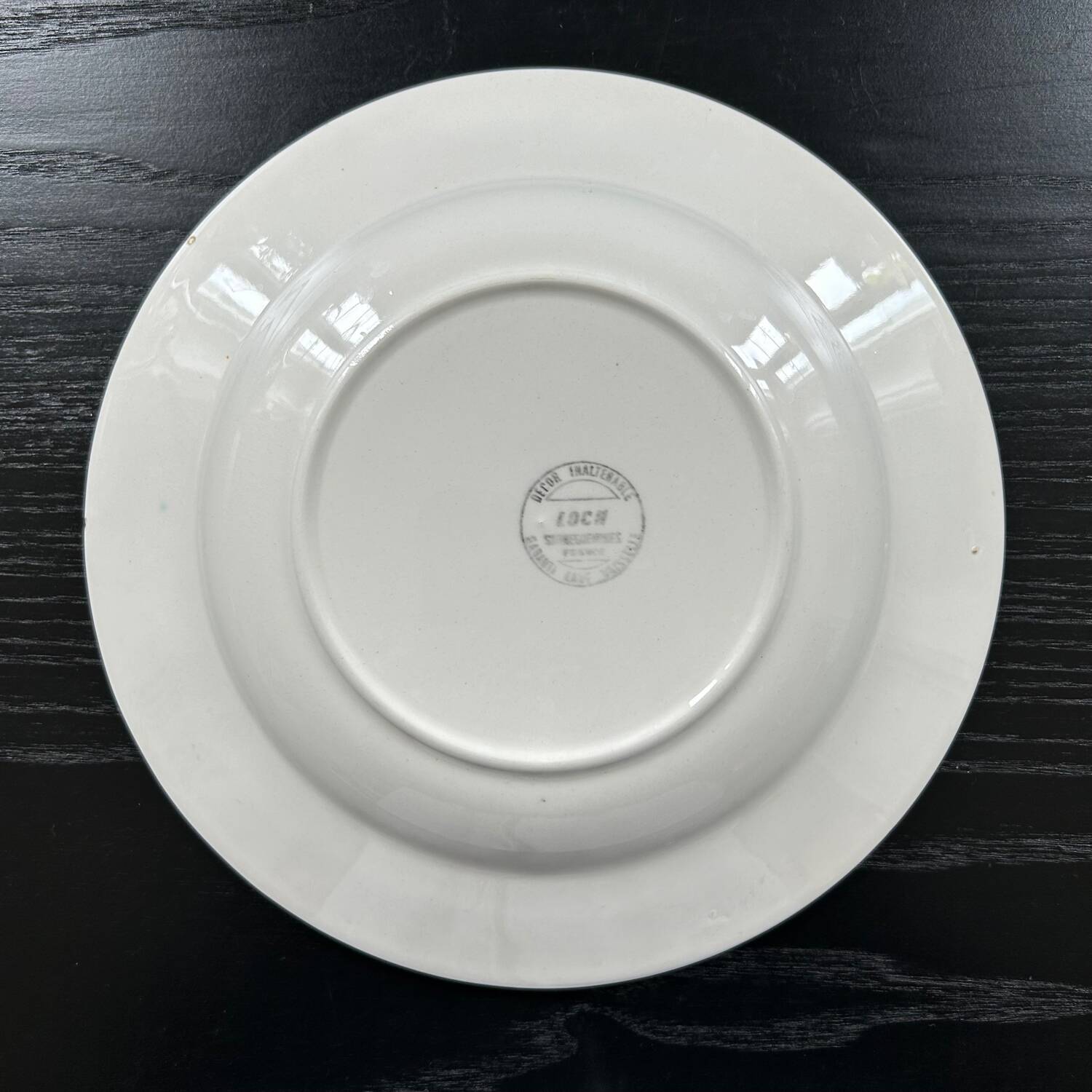 Pale green checkered plate