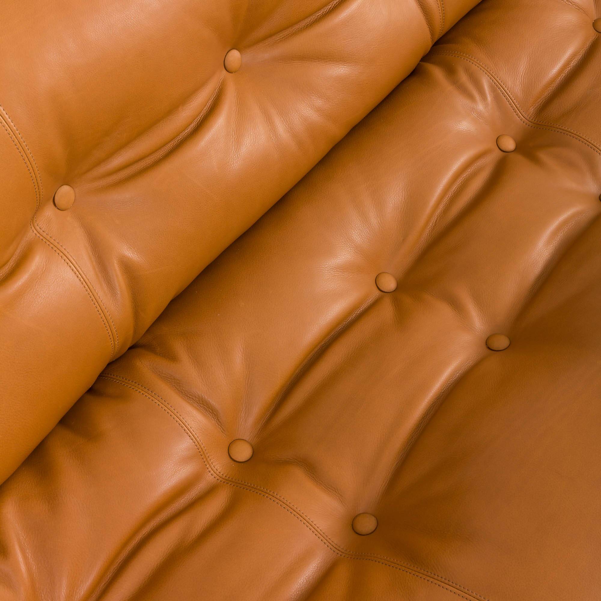 Canapé Soriana d'Afra et Tobia Scarpa pour Cassina, en aniline entièrement naturelle
