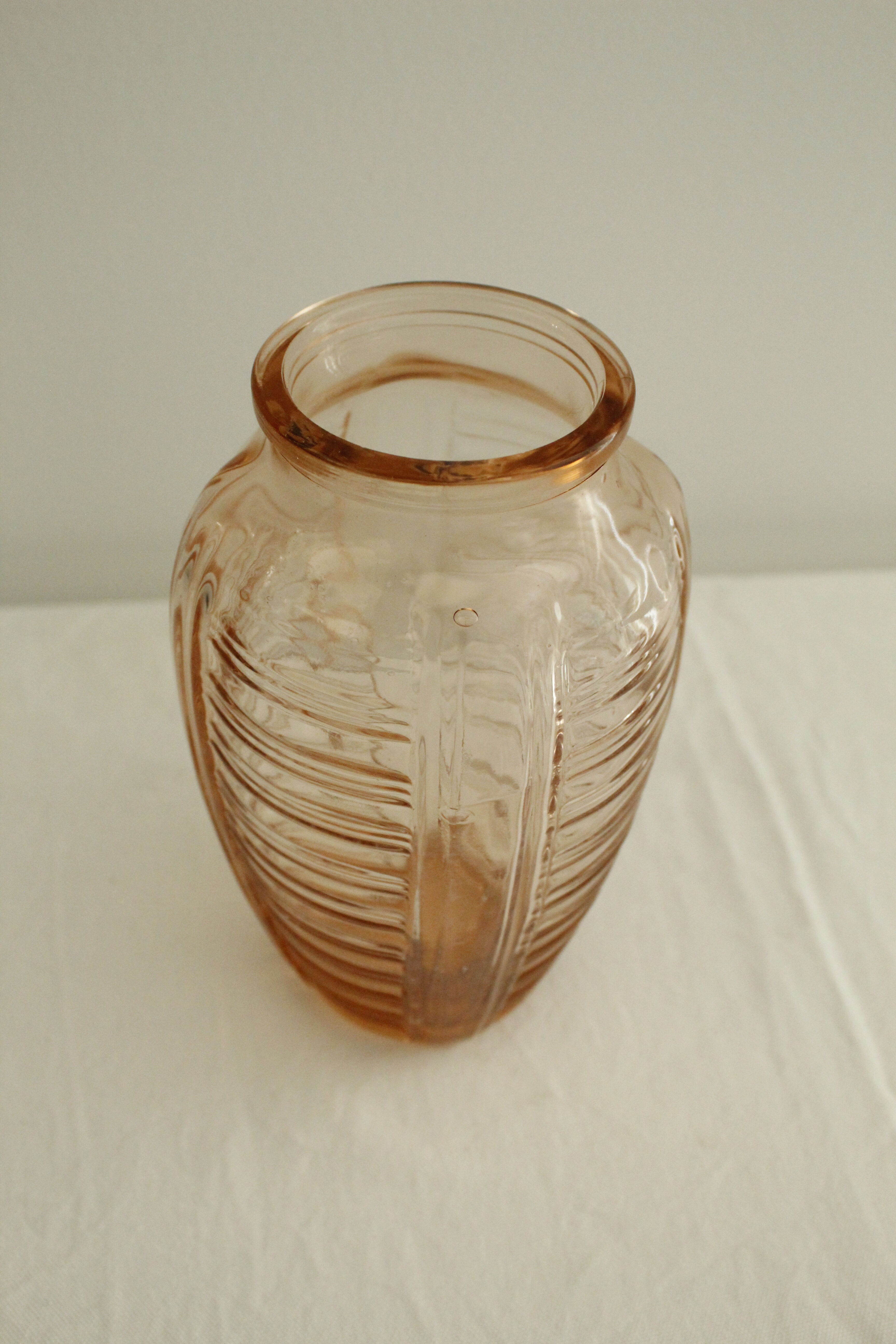 Art Deco vase pink glass