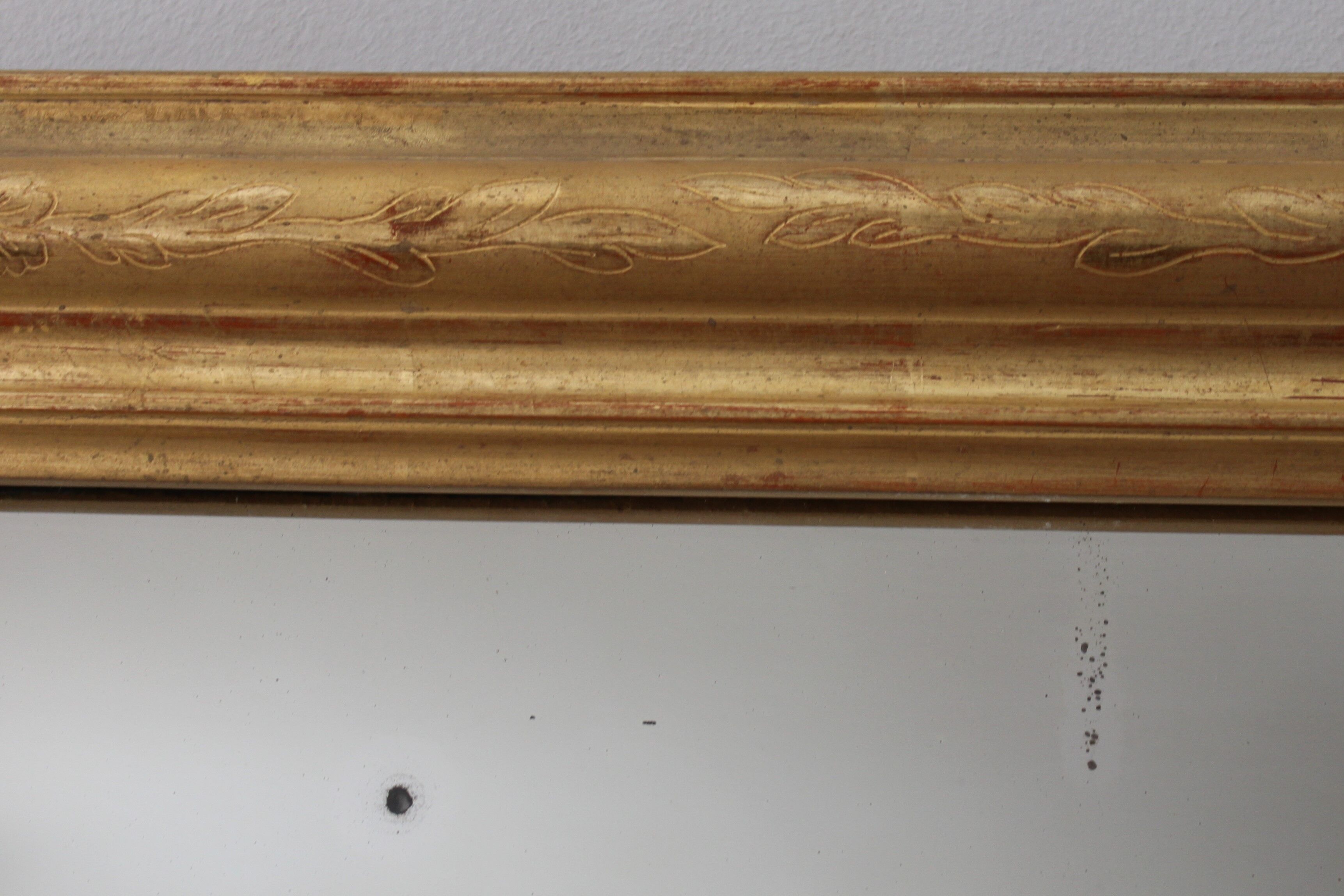 Louis Philippe mirror gilded with gold leaf - 67x54cm