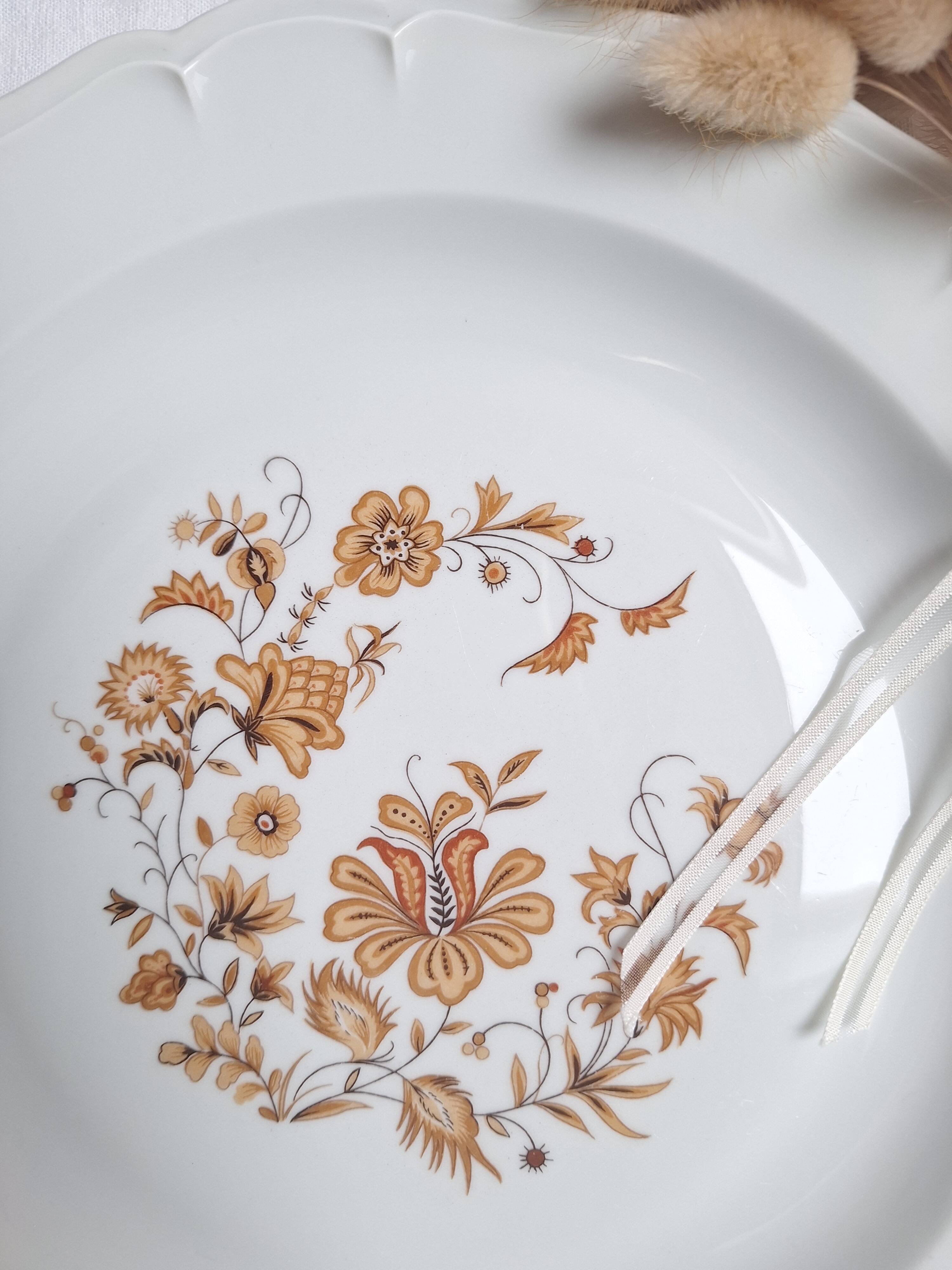 Plat en porcelaine de Limoges