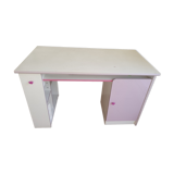 White and pink girl office