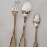 Couverts de  table et cuillères à thé en metal argenté  maison Ercuis