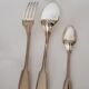 Couverts de  table et cuillères à thé en metal argenté  maison Ercuis