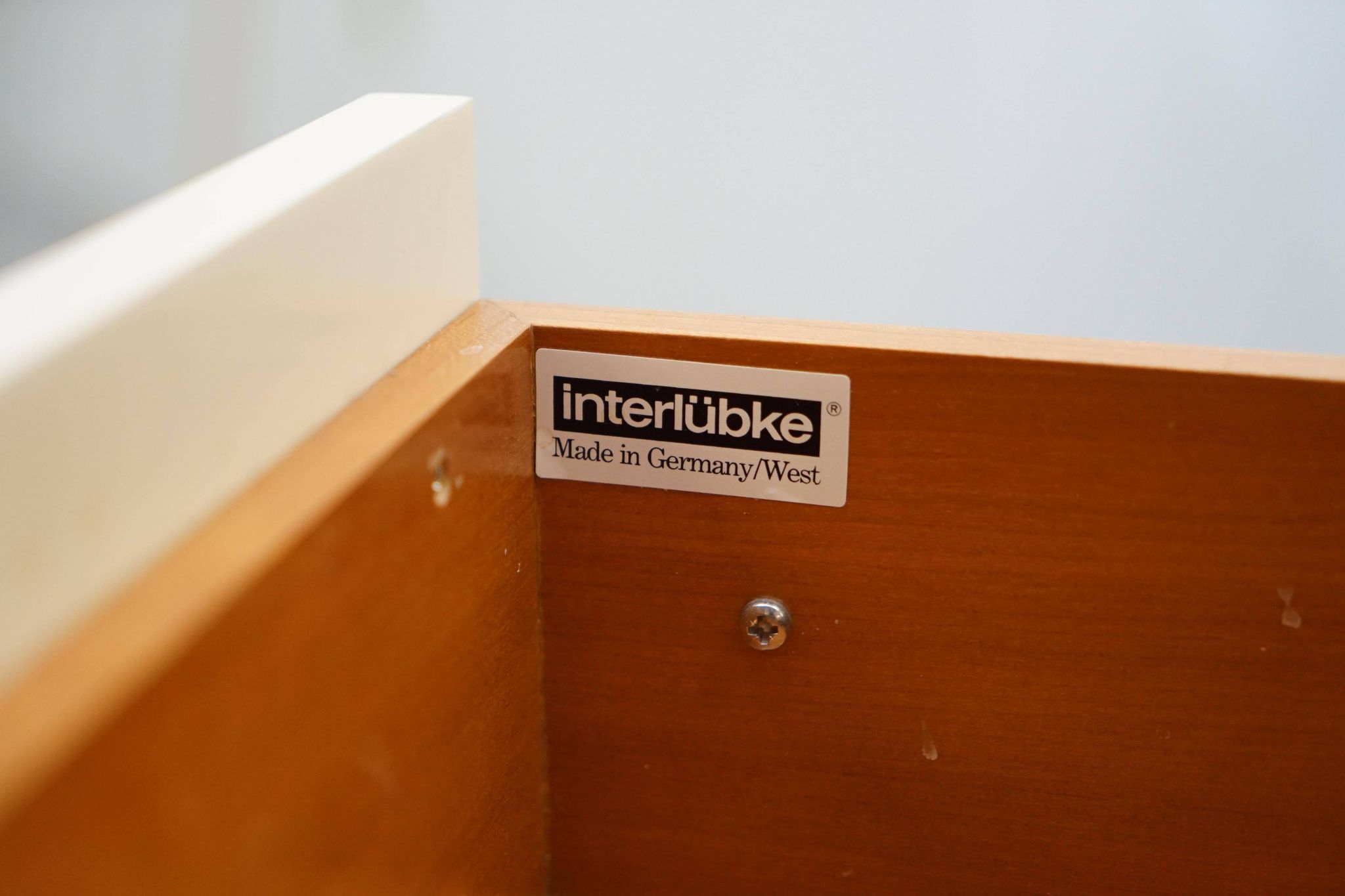 Interlubke marble chest of drawers