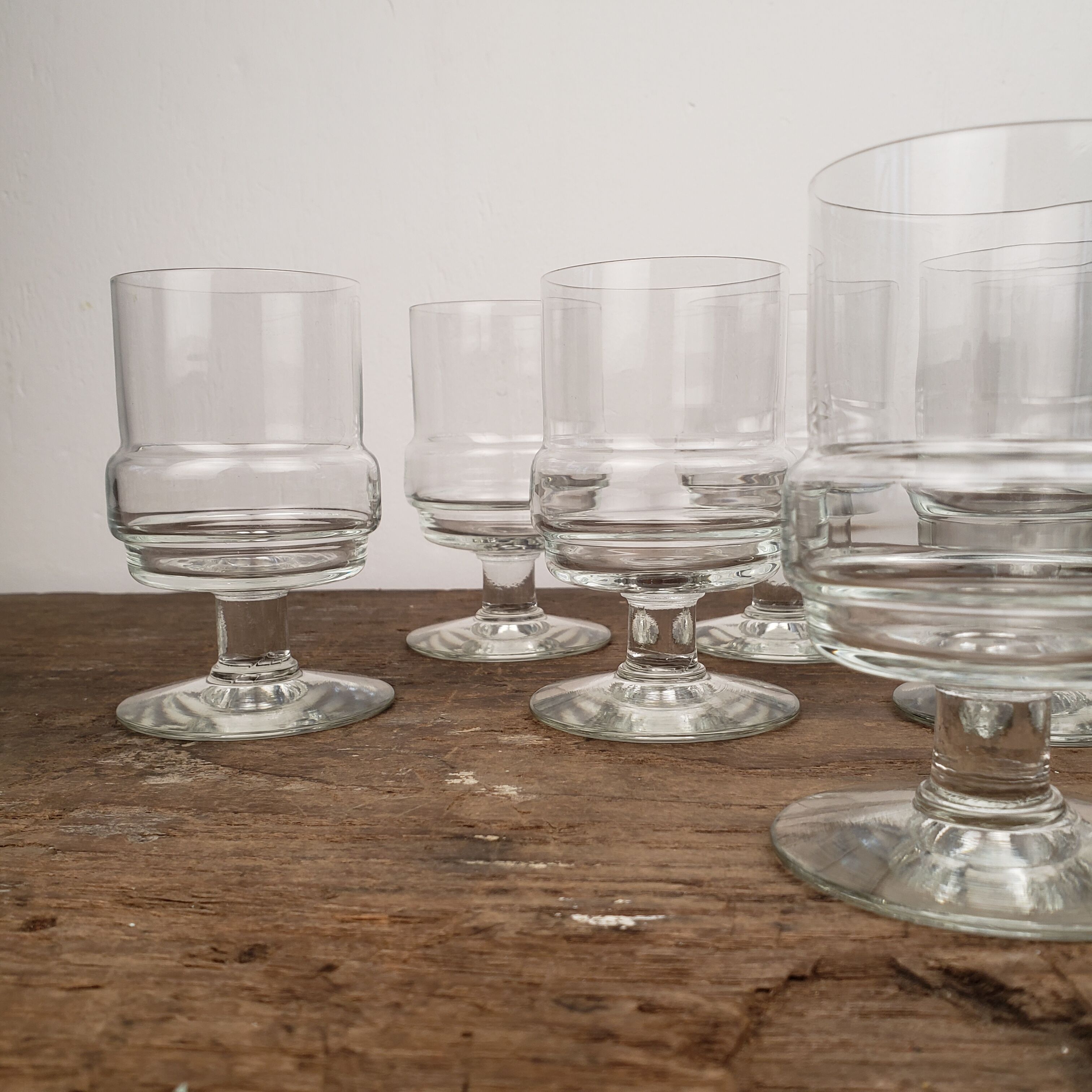 Vintage stemware x8