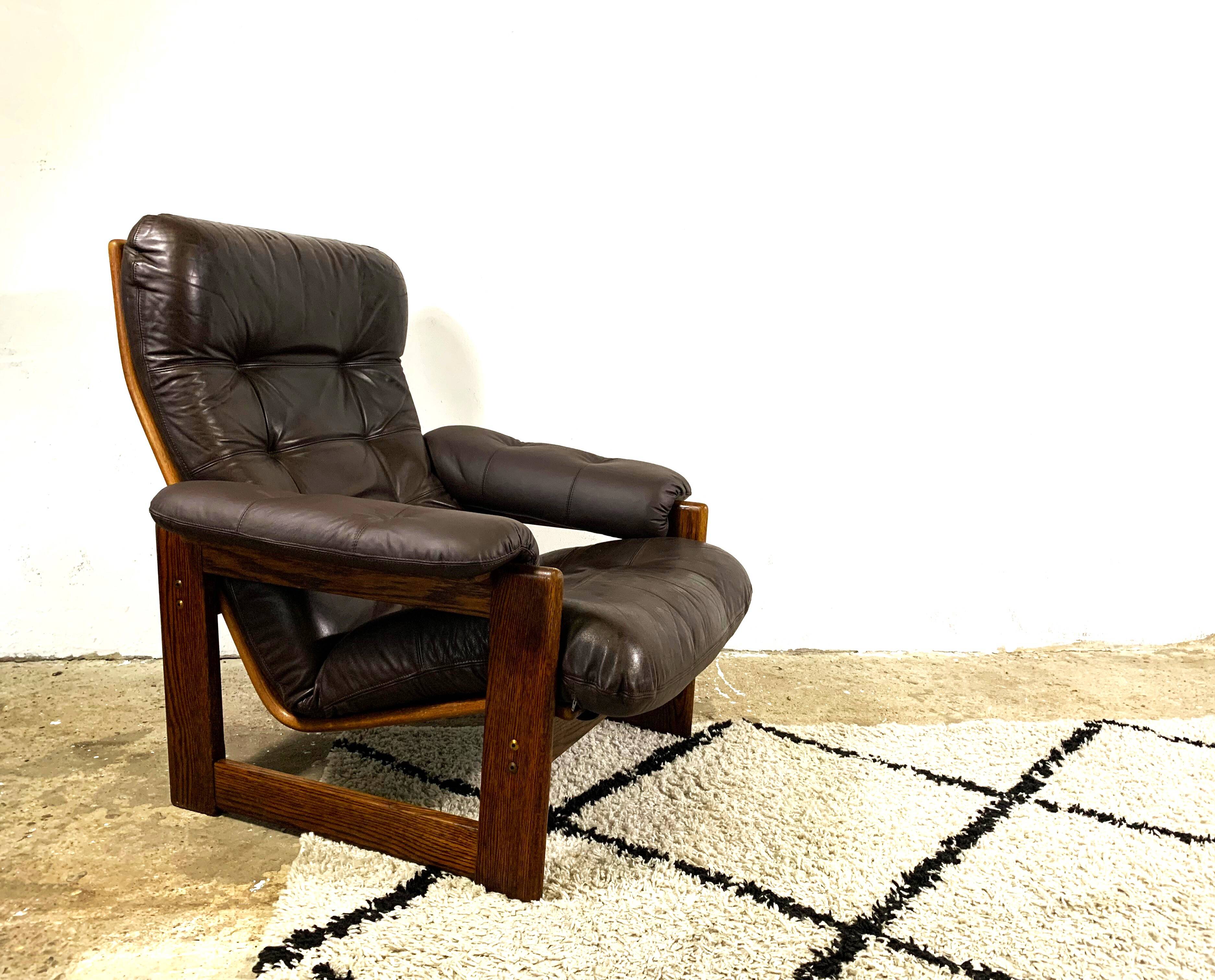 Wenge & Leather Lounge Armchair By Coja, 1981
