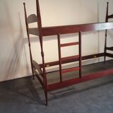 Twin/bunk beds