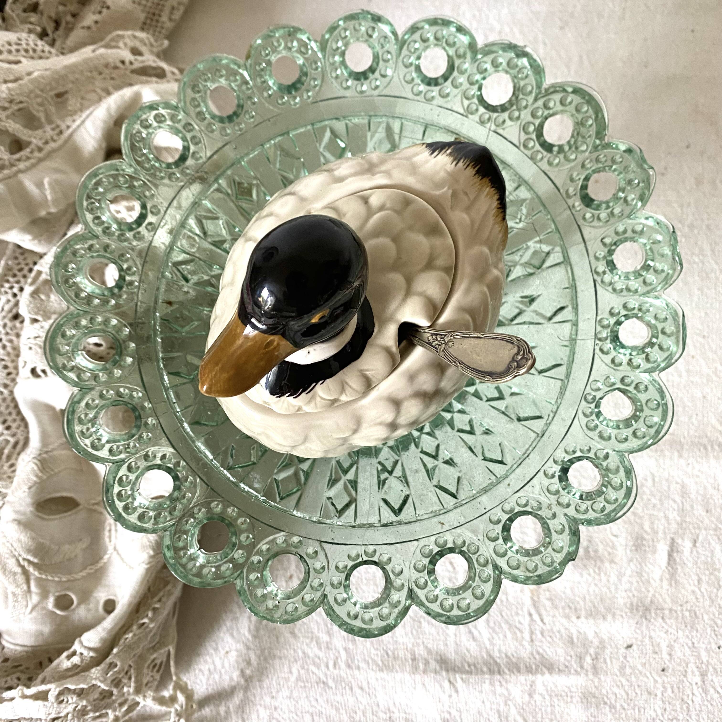 Duck in barbotine, sugar pot or zoomorphic mustard