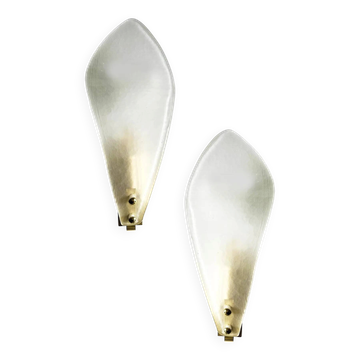 Elegant Contemporary Italian Sanded Leaf Murano Glass Wall Sconce Set