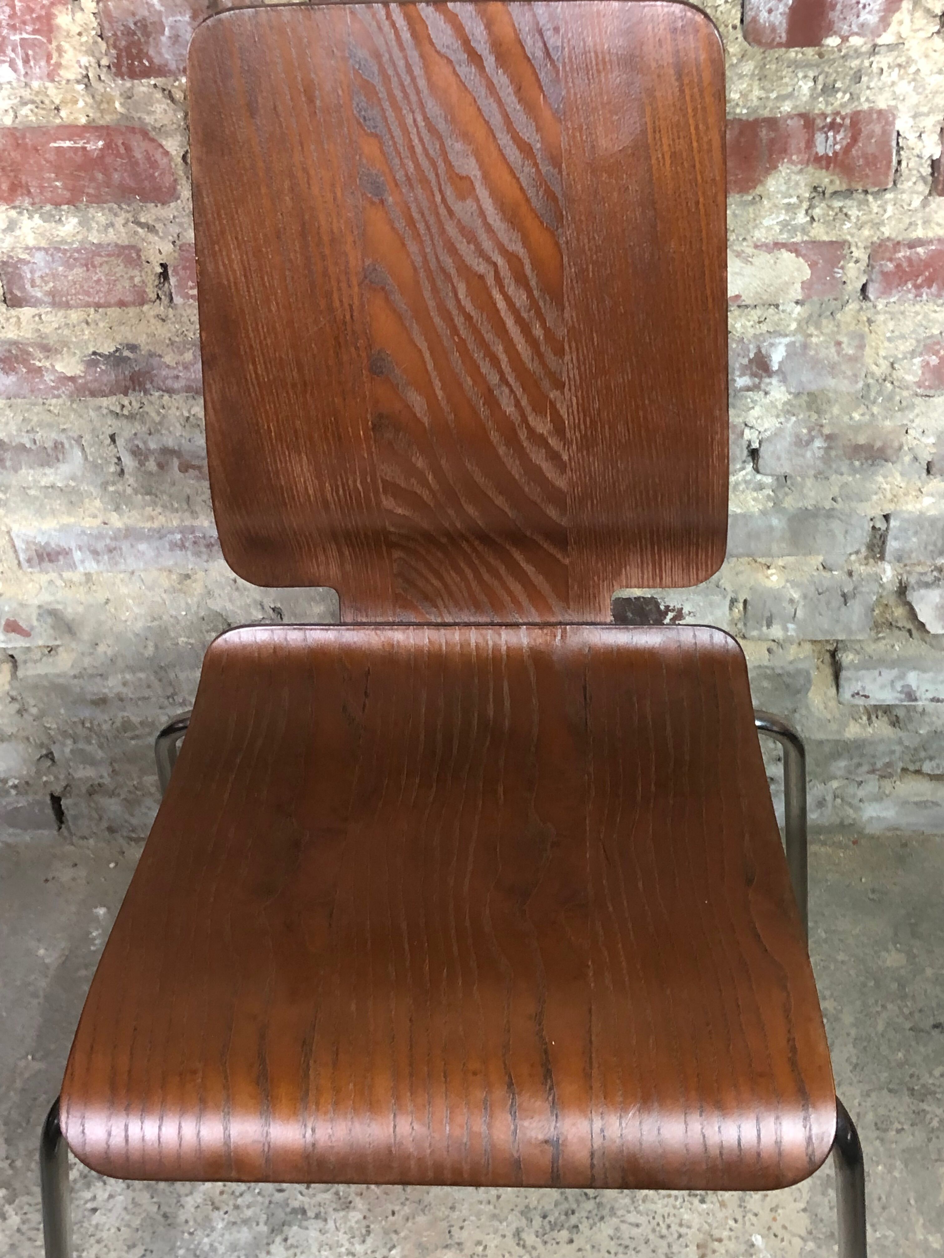 Vintage Scandinavian chairs in thermoformed wood 1970
