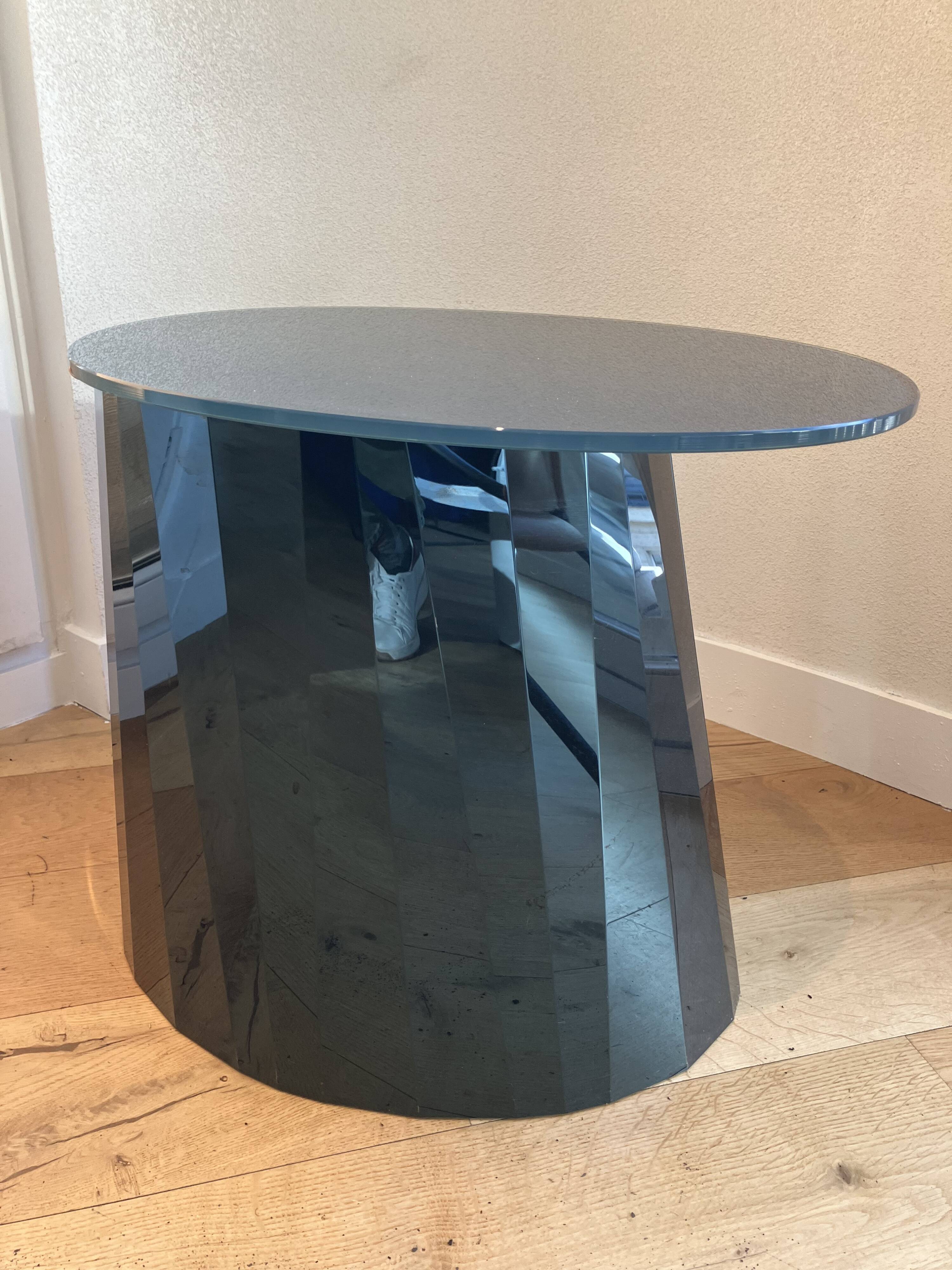 Midnight Blue Pli Pedestal Table by Victoria Wilmotte