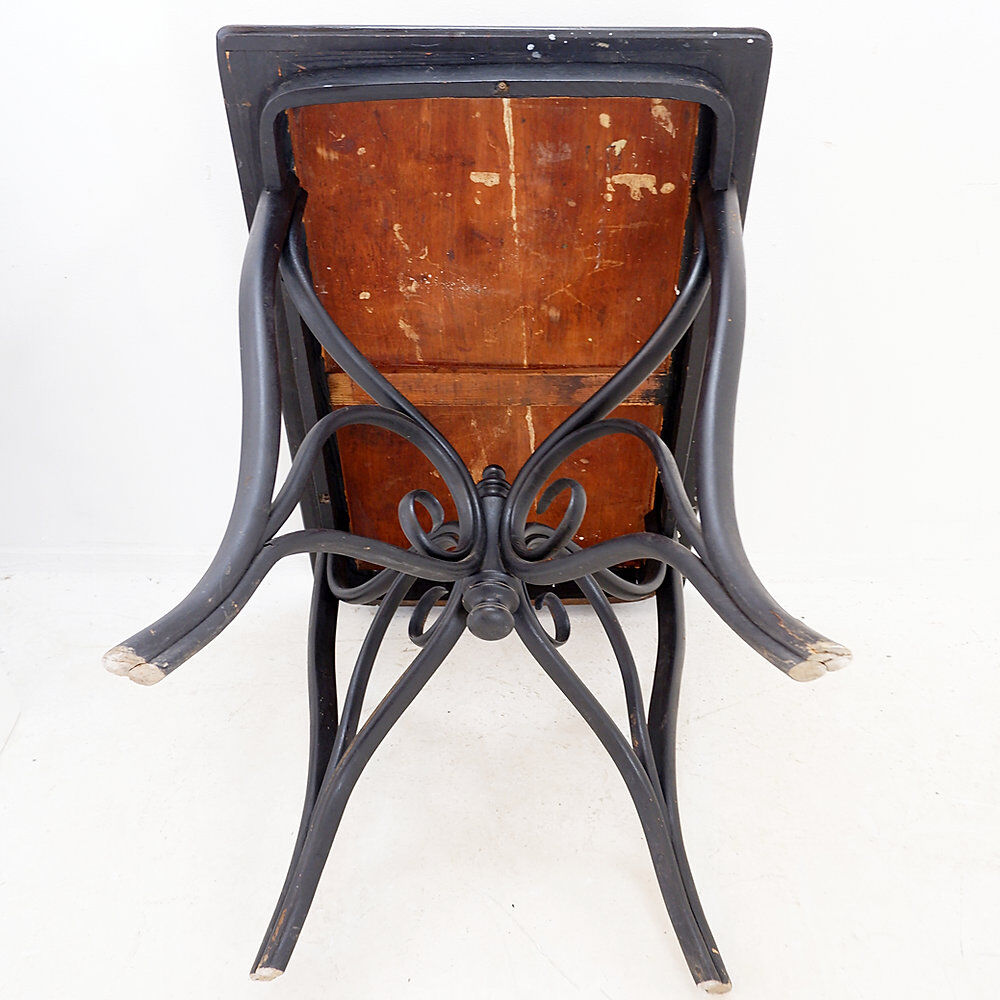 Art Nouveau side table/console in painted wood, circa 1900