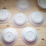 12 Villeroy & Boch cream plates with golden edging, 6 flat and 6 hollow plates