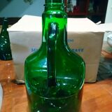 Glass bottle